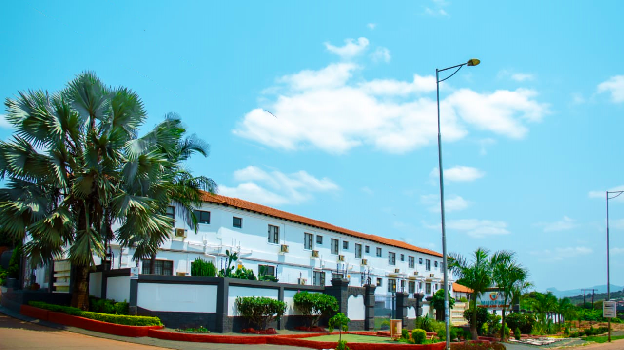 Muofhe Graceland Lodge – exterior 5